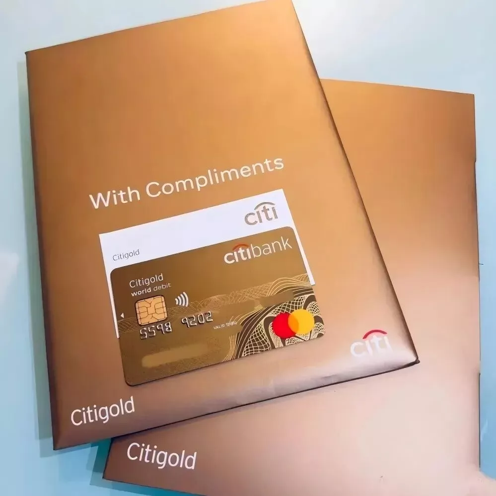 国庆假期，教你如何稳稳拿下心仪港卡？ - 中界海外